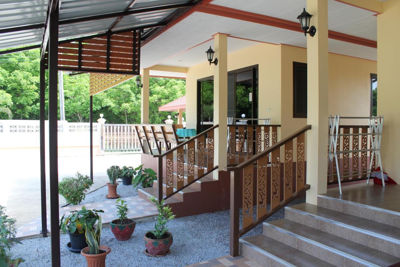 Naluemon Village Fh 1 رايونغ المظهر الخارجي الصورة